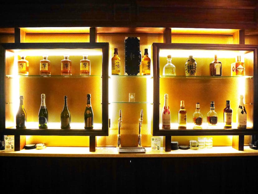 Girls Bar AILES 店内・店舗画像 4
