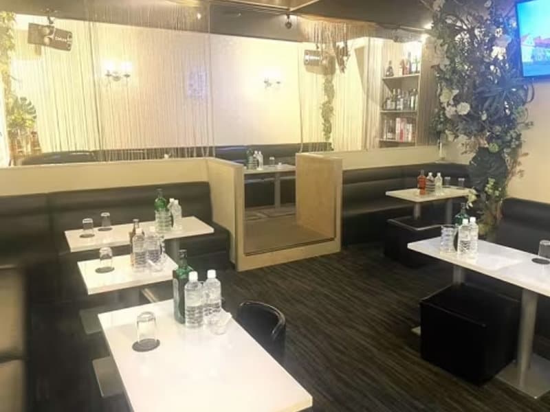 Club Lucia 店内・店舗画像 1