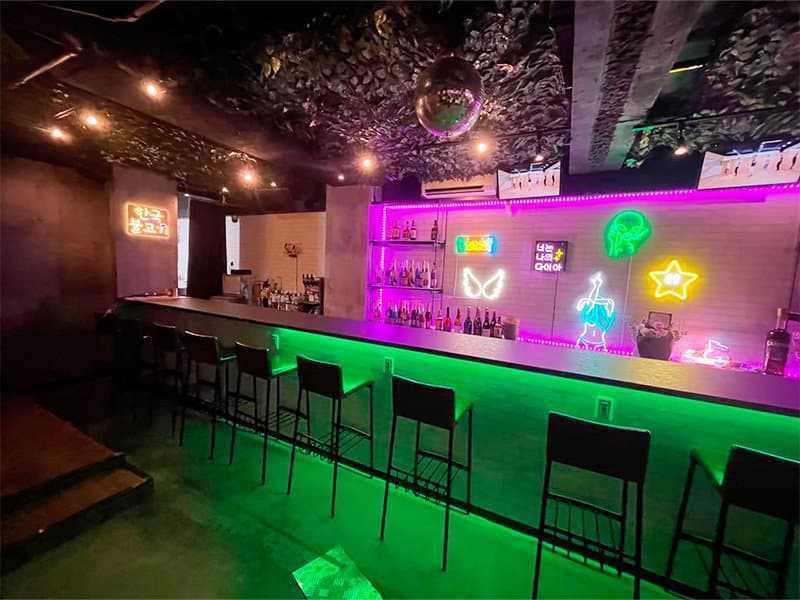 韓国コンセプトバー チャルチネヨ 店内・店舗画像 3