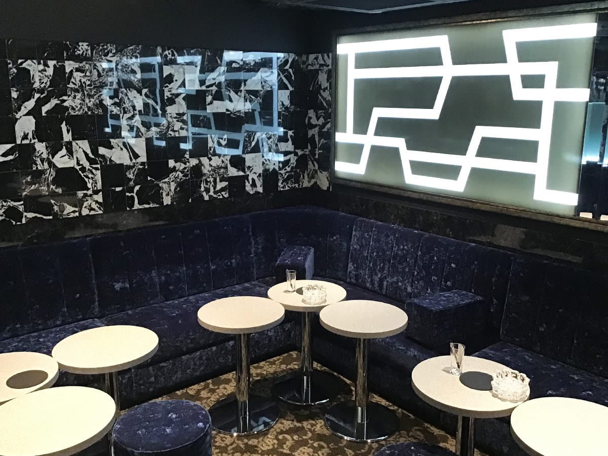 DIVINE 店内・店舗画像 1