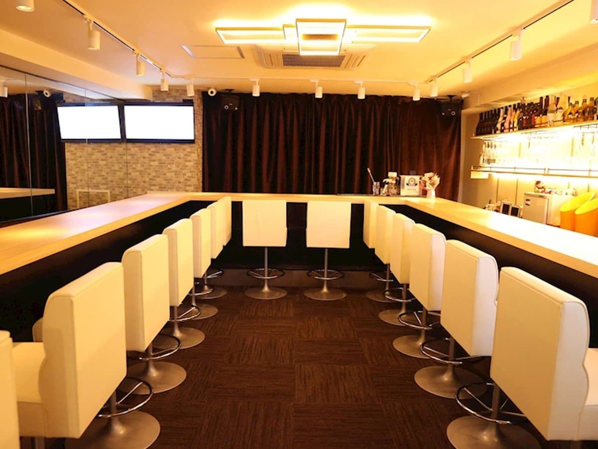 GIRL'S BAR コスプレアカデミー 店内・店舗画像 1