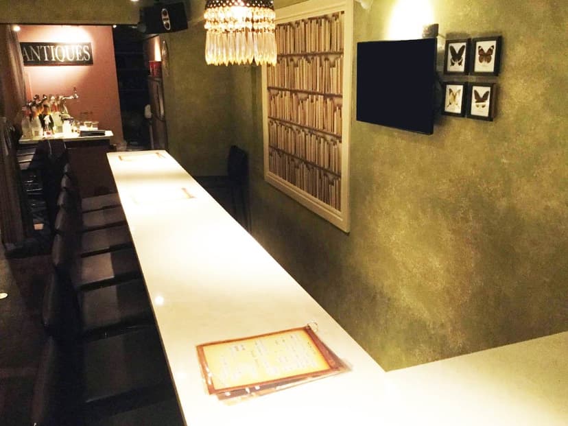 Girl's Bar in style 渋谷道玄坂店 店内・店舗画像 2