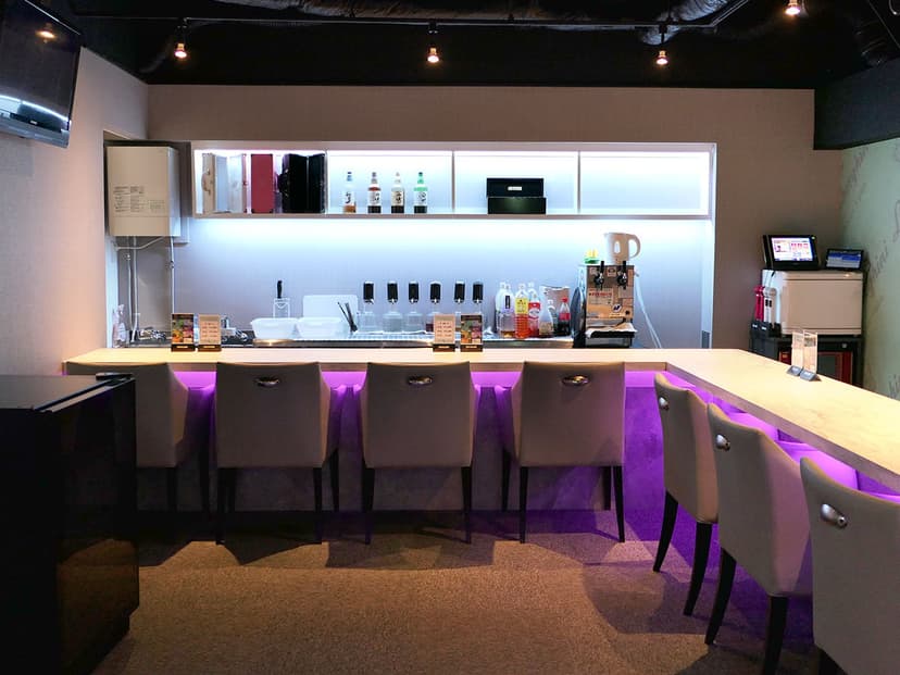 Girls Bar Mint 店内・店舗画像 2