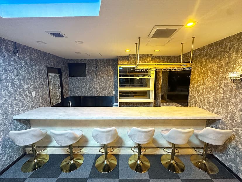 Girls Lounge Lycoris 店内・店舗画像 2