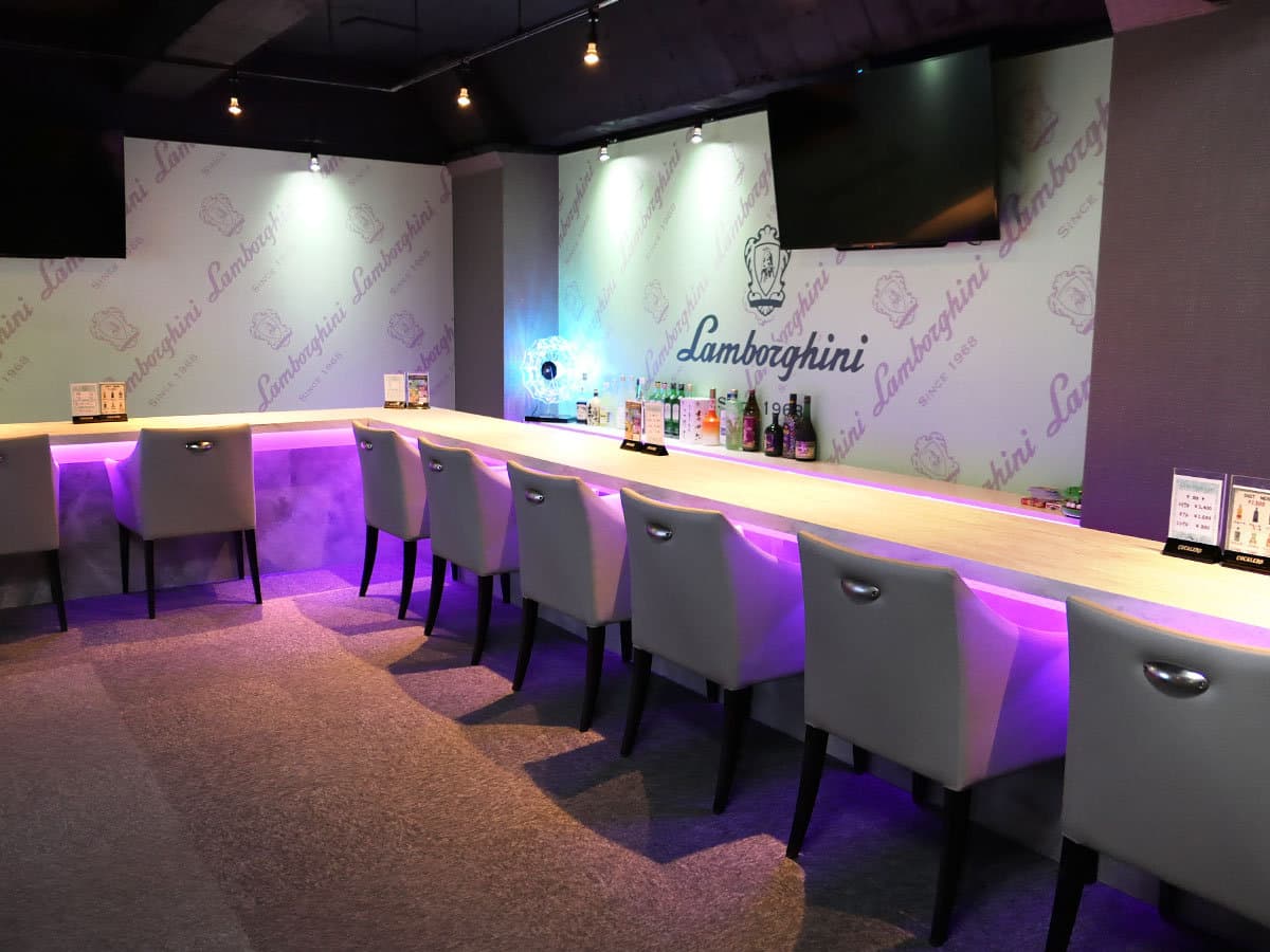 Girls Bar Mint 店内・店舗画像 1
