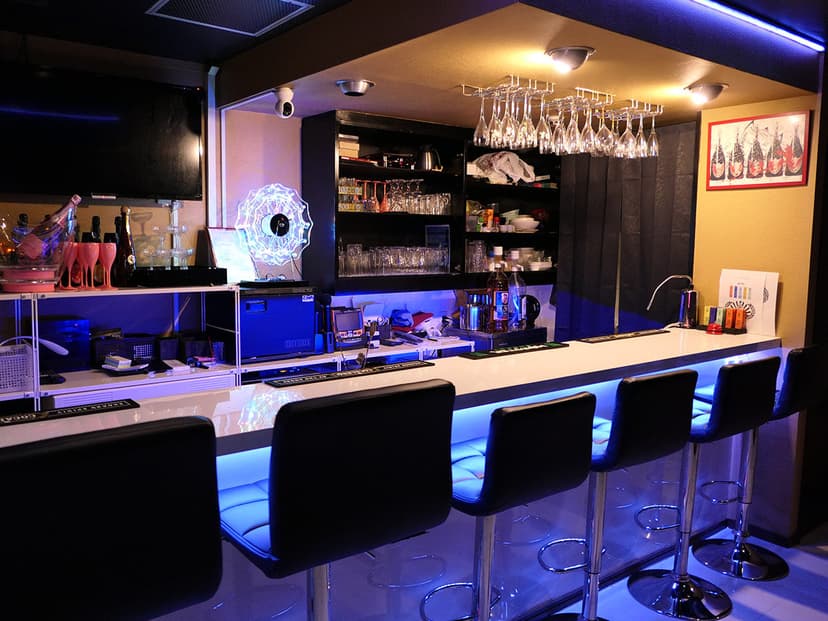 cafe&bar FENDY 店内・店舗画像 4