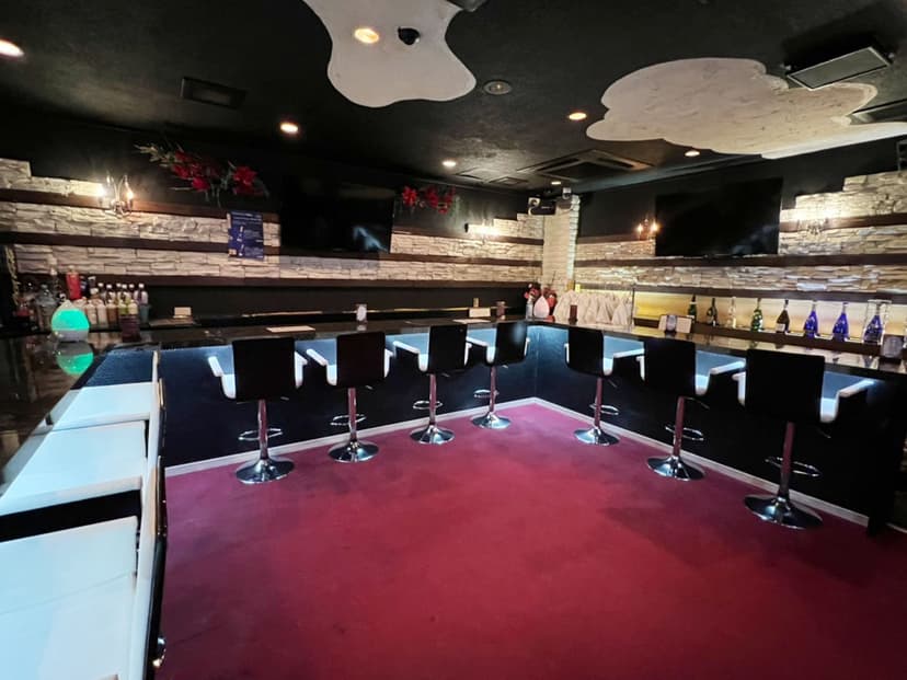 Girls Bar FELIZ 店内・店舗画像 2