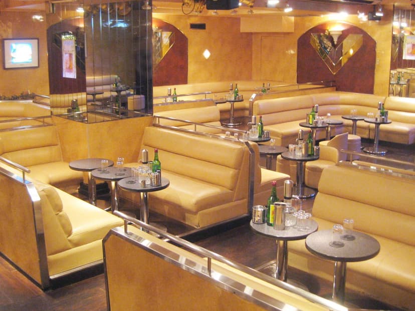 Club DINO 店内・店舗画像 2
