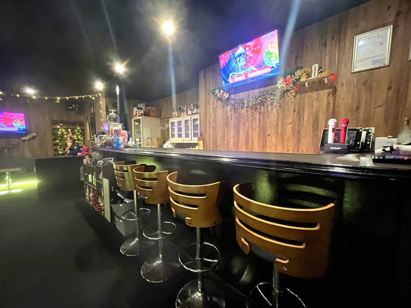 LOUNGE 3² 店内・店舗画像 5