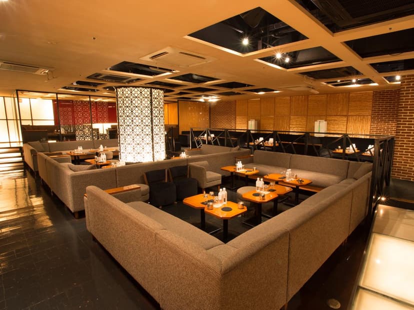 azian club ๅบๅ
ใปๅบ่็ปๅ 5