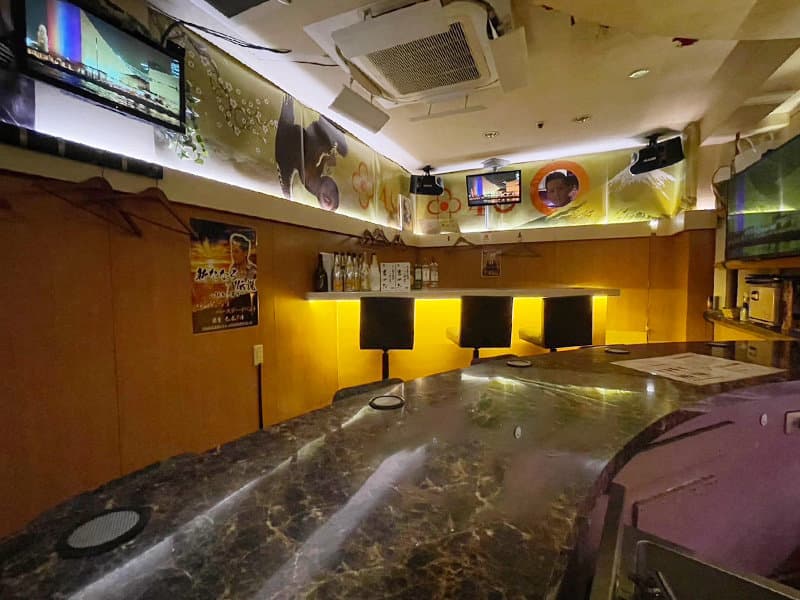 GIRLS BAR 4U ๅบๅ
ใปๅบ่็ปๅ 3