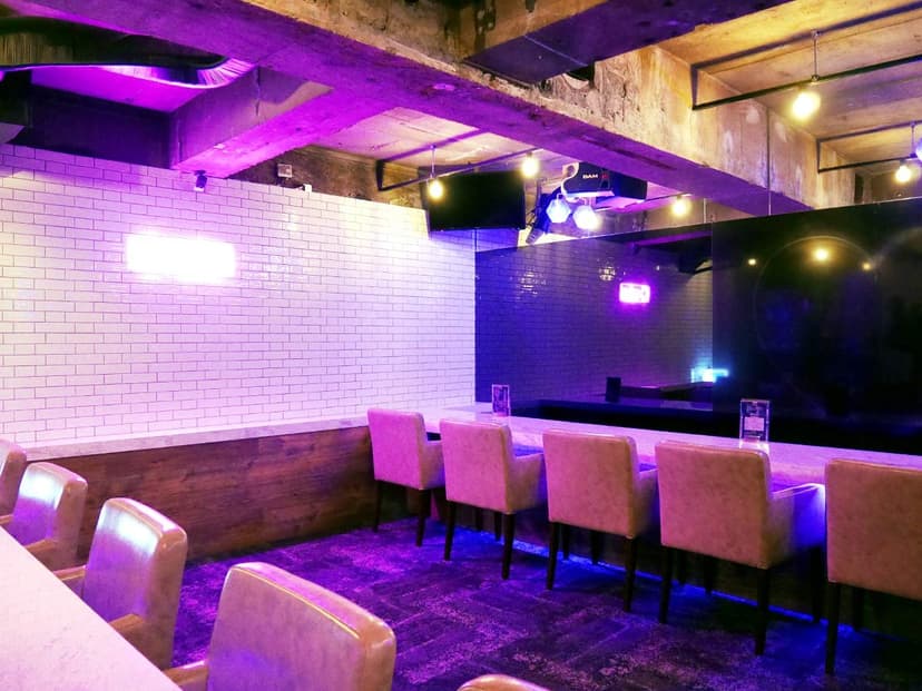 Café & Bar C-ute 店内・店舗画像 3
