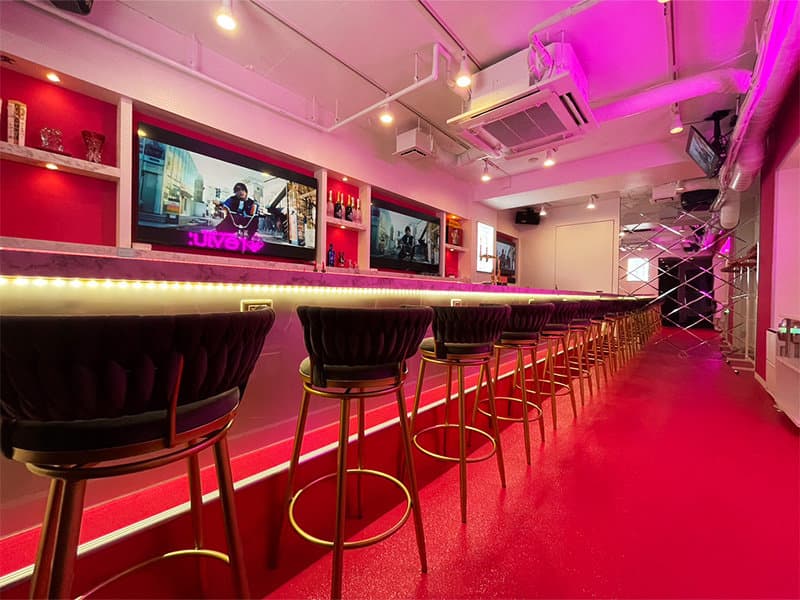 Girl’s BAR revju
