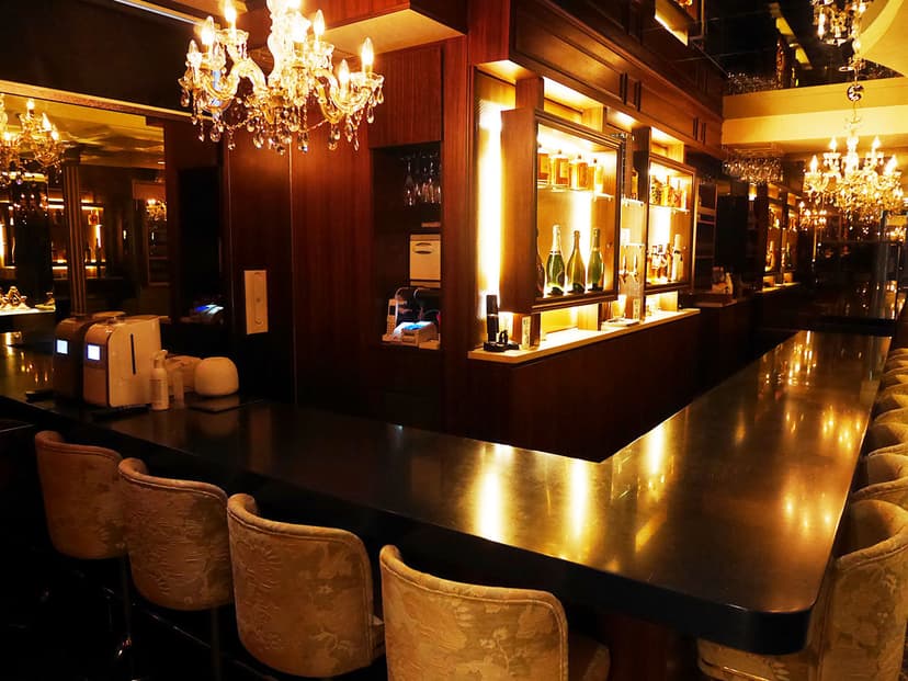 Girls Bar AILES 店内・店舗画像 5
