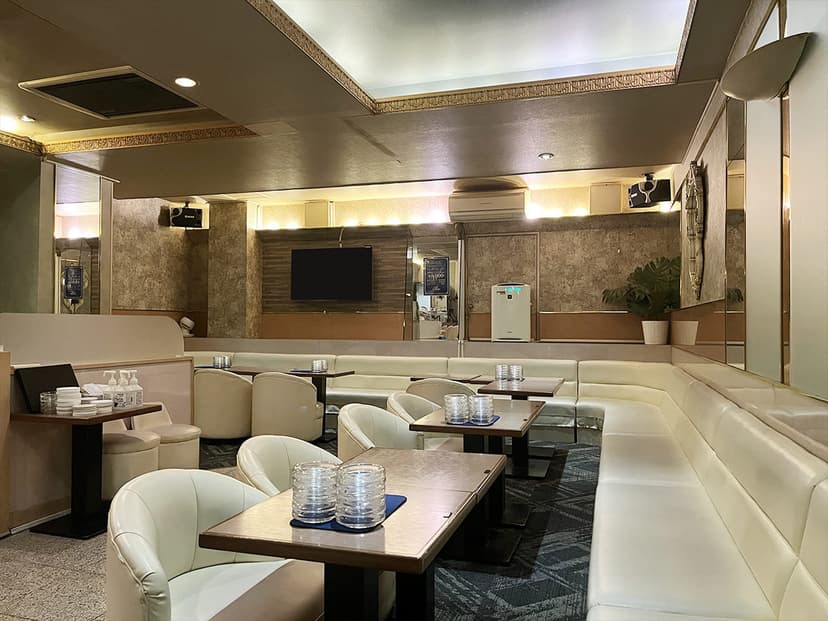 New club Fine 店内・店舗画像 3