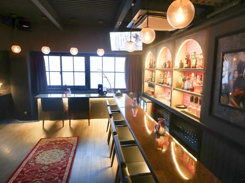 BAR LOUNGE VERETTA 店内・店舗画像 5