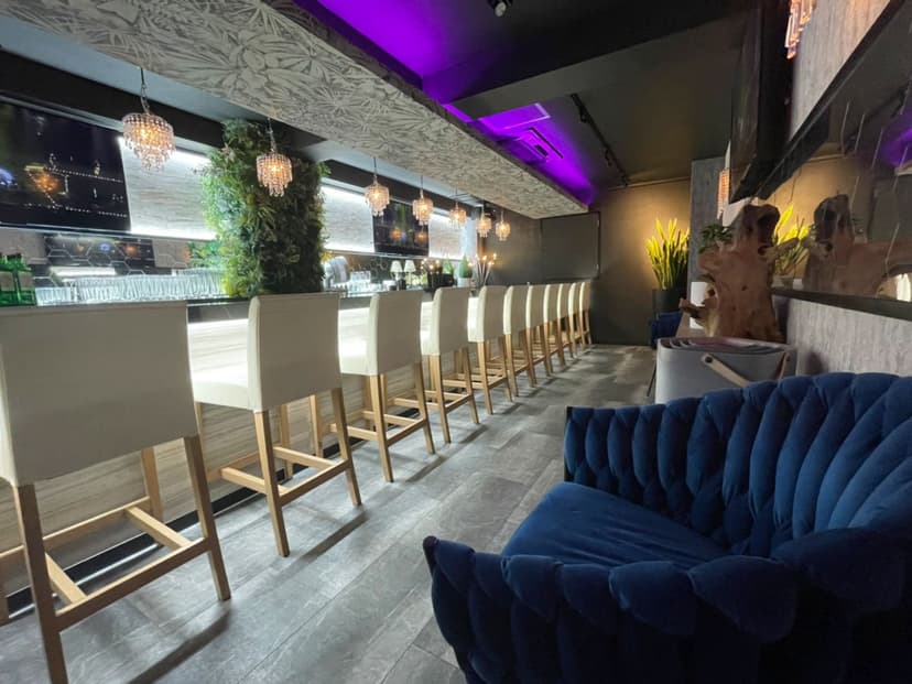Bar Lounge Luce 店内・店舗画像 3
