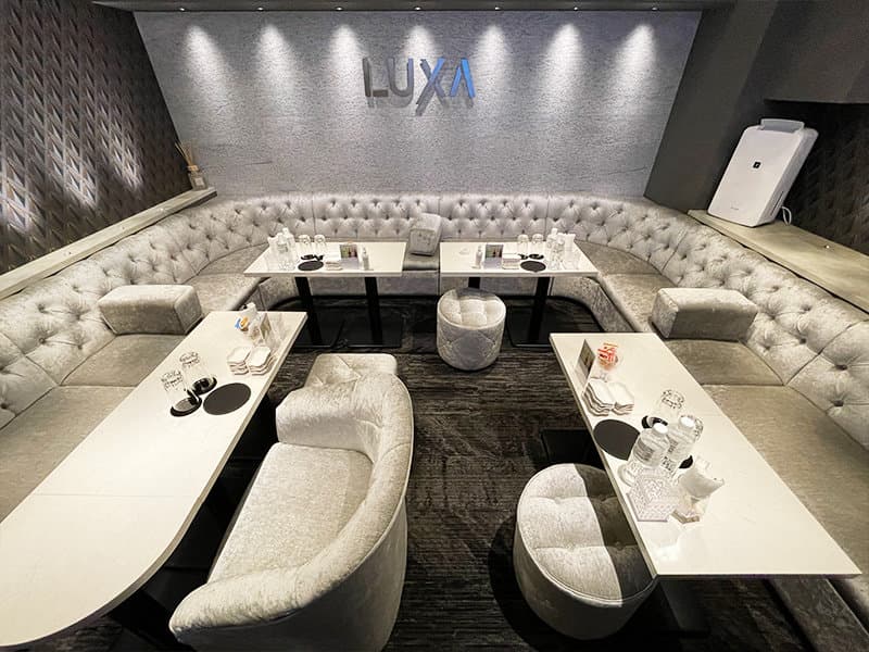 LUXA