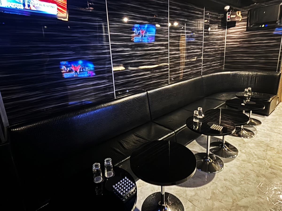 Club CAPONE 店内・店舗画像 1