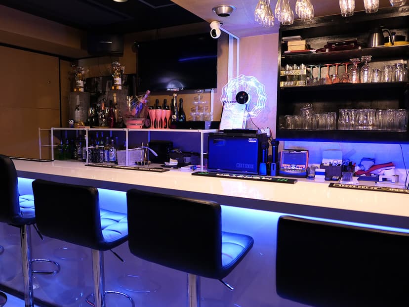 cafe&bar FENDY 店内・店舗画像 2
