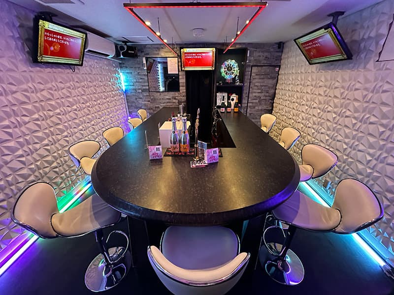 girls bar milk 店内・店舗画像 1
