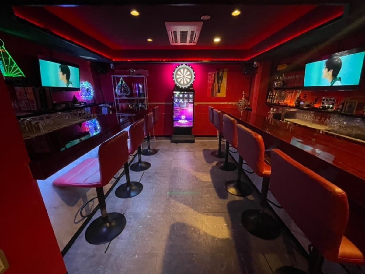 Bar JESUS 店内・店舗画像 1