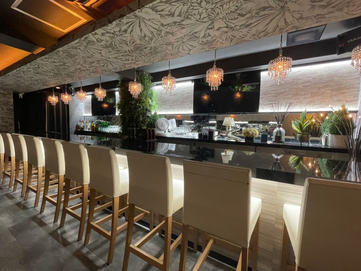 Bar Lounge Luce 店内・店舗画像 1
