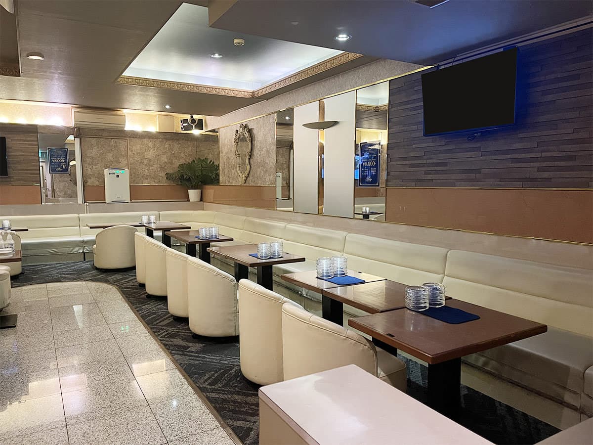 New club Fine 店内・店舗画像 1
